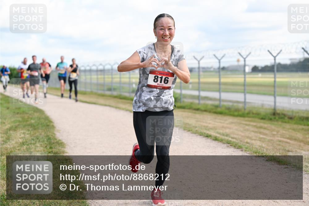 14.09.2025 - Airport Race Dr. Thomas Lammeyer http://msf.ph/oto/8868212 14.09.2025 12:11:38 Laufen 816 meine-sportfotos.de