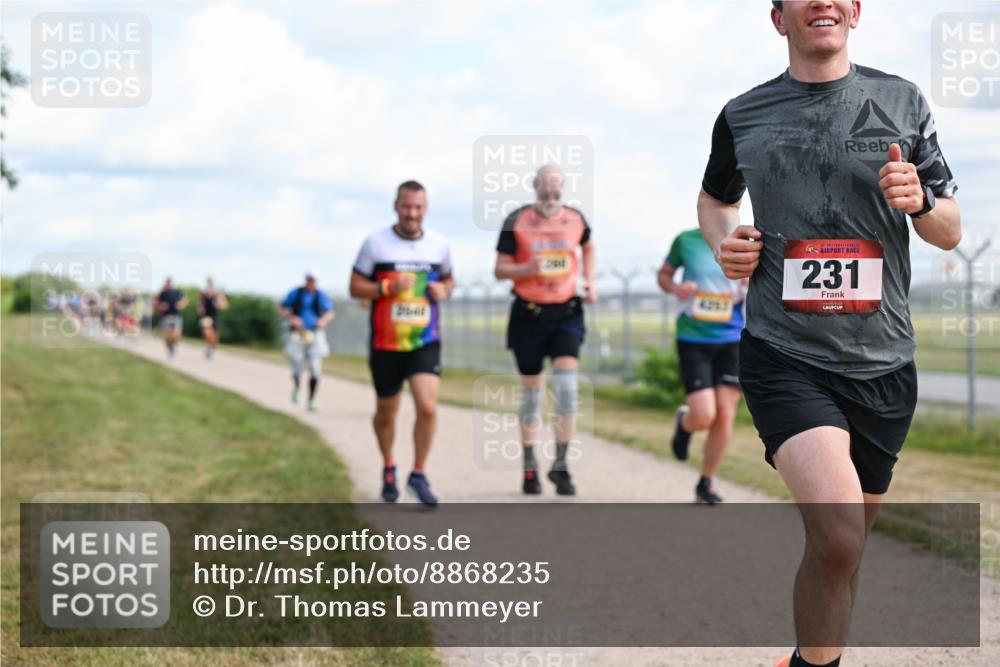 14.09.2025 - Airport Race Dr. Thomas Lammeyer http://msf.ph/oto/8868235 14.09.2025 12:11:43 Laufen 231 meine-sportfotos.de