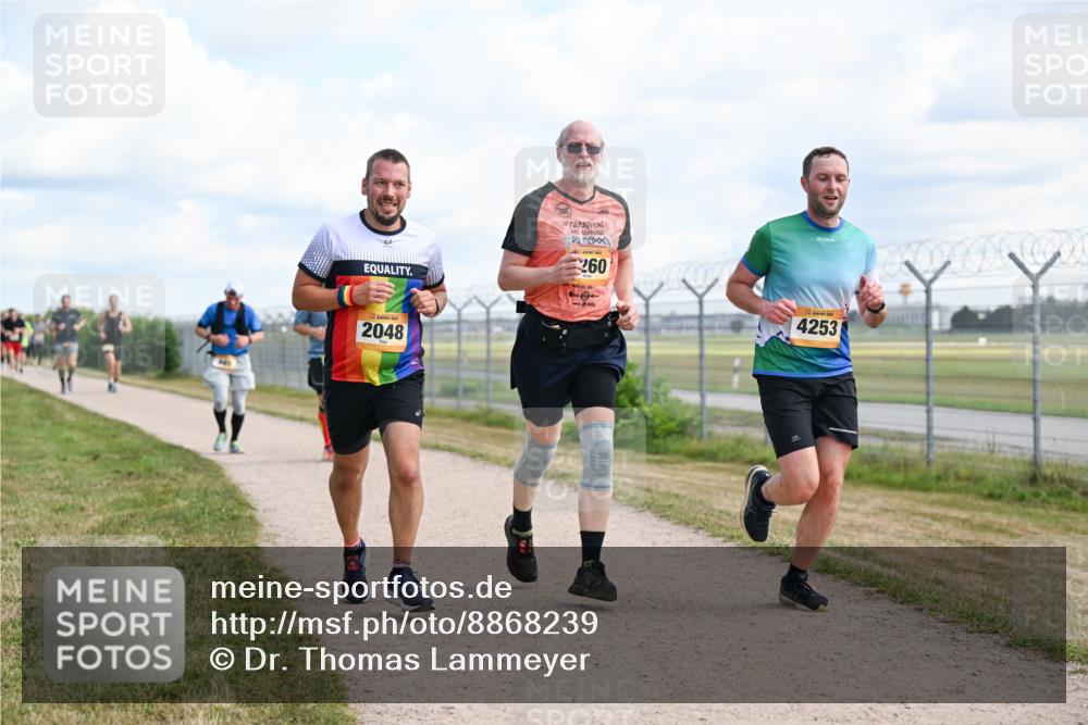 14.09.2025 - Airport Race Dr. Thomas Lammeyer http://msf.ph/oto/8868239 14.09.2025 12:11:44 Laufen 2048, 260, 4253 meine-sportfotos.de