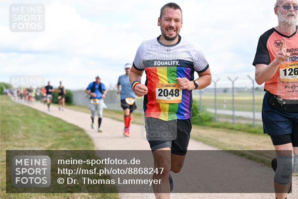 14.09.2025 - Airport Race Dr. Thomas Lammeyer http://msf.ph/oto/8868247 14.09.2025 12:11:45 Laufen 2048, 151575, 126 meine-sportfotos.de