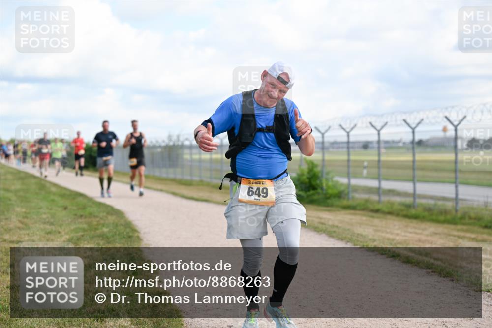 14.09.2025 - Airport Race Dr. Thomas Lammeyer http://msf.ph/oto/8868263 14.09.2025 12:11:49 Laufen 649 meine-sportfotos.de