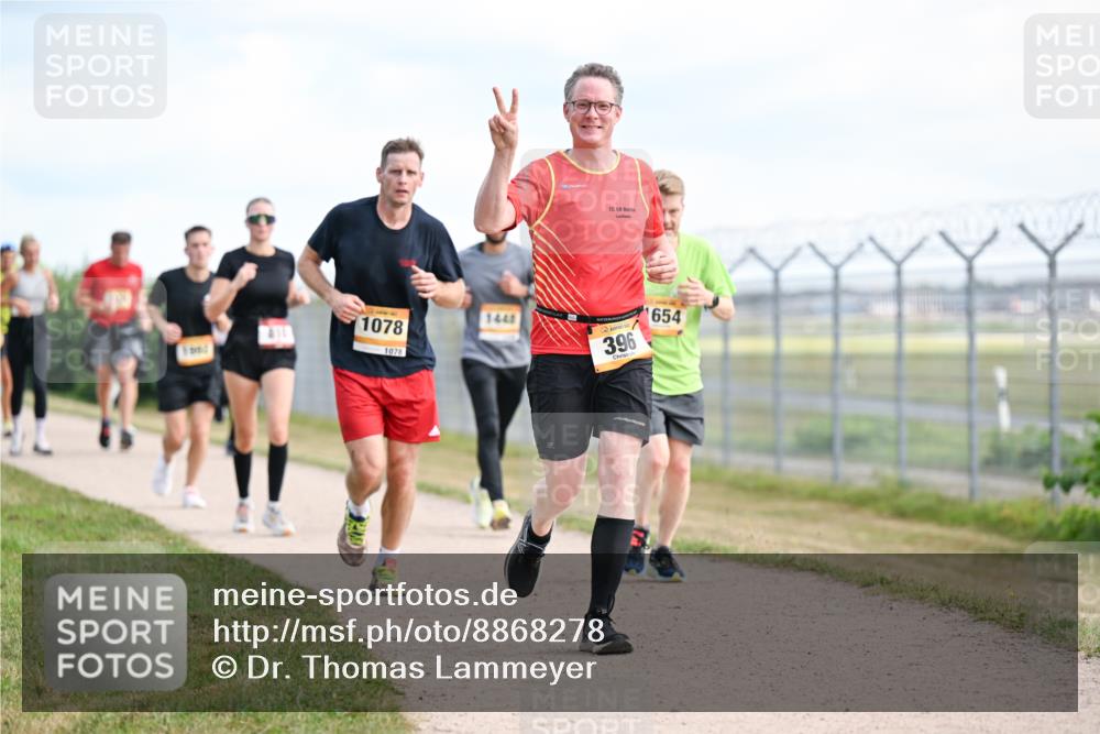 14.09.2025 - Airport Race Dr. Thomas Lammeyer http://msf.ph/oto/8868278 14.09.2025 12:11:57 Laufen 1078, 1078, 69, 1448, 396, 654 meine-sportfotos.de