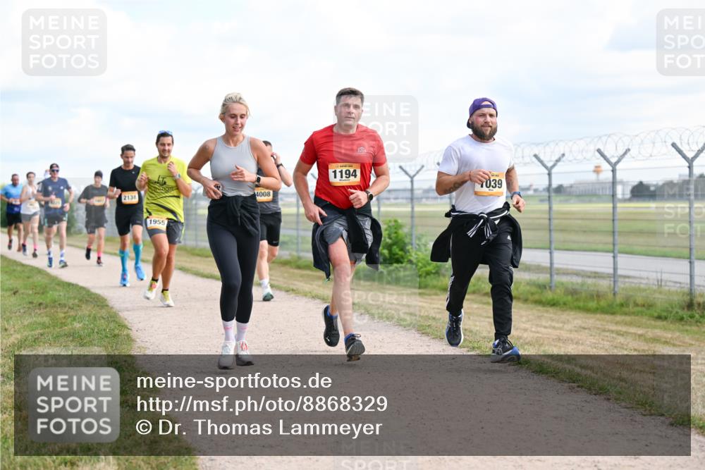 14.09.2025 - Airport Race Dr. Thomas Lammeyer http://msf.ph/oto/8868329 14.09.2025 12:12:05 Laufen 2138, 1955, 4008, 1194, 039 meine-sportfotos.de