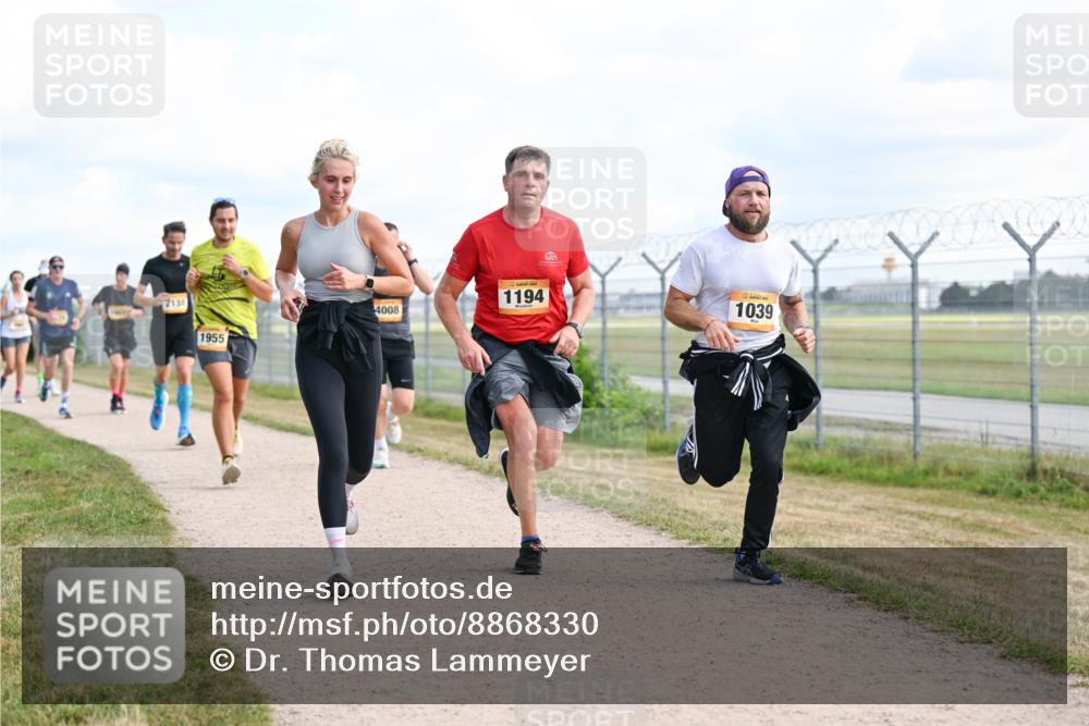 14.09.2025 - Airport Race Dr. Thomas Lammeyer http://msf.ph/oto/8868330 14.09.2025 12:12:05 Laufen 1955, 4008, 1194, 1039 meine-sportfotos.de