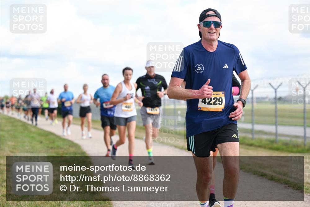 14.09.2025 - Airport Race Dr. Thomas Lammeyer http://msf.ph/oto/8868362 14.09.2025 12:12:11 Laufen 16010, 4229 meine-sportfotos.de