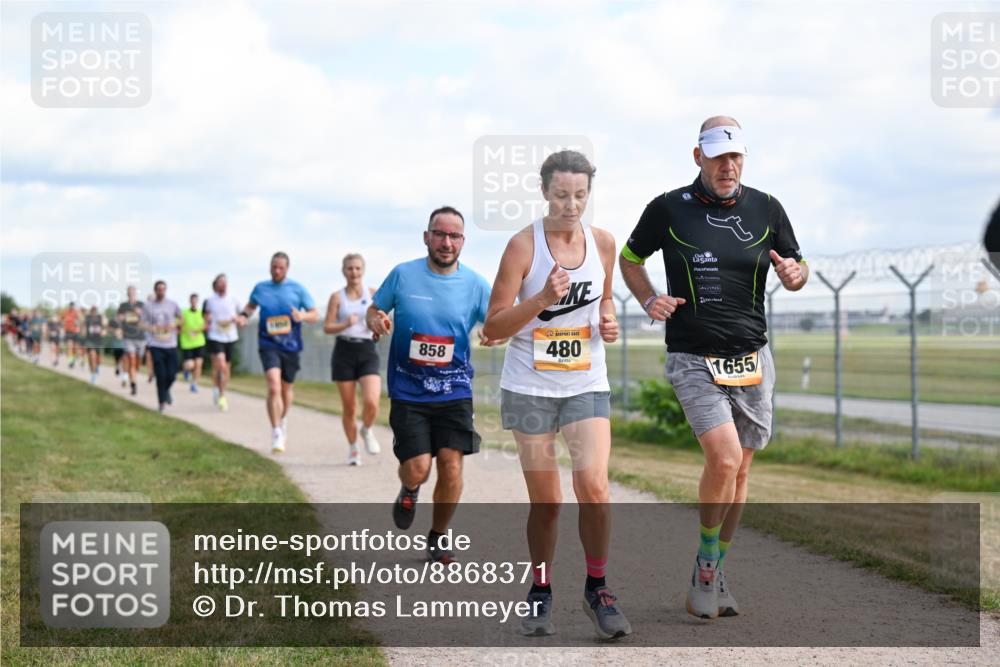 14.09.2025 - Airport Race Dr. Thomas Lammeyer http://msf.ph/oto/8868371 14.09.2025 12:12:13 Laufen 858, 480, 1655 meine-sportfotos.de