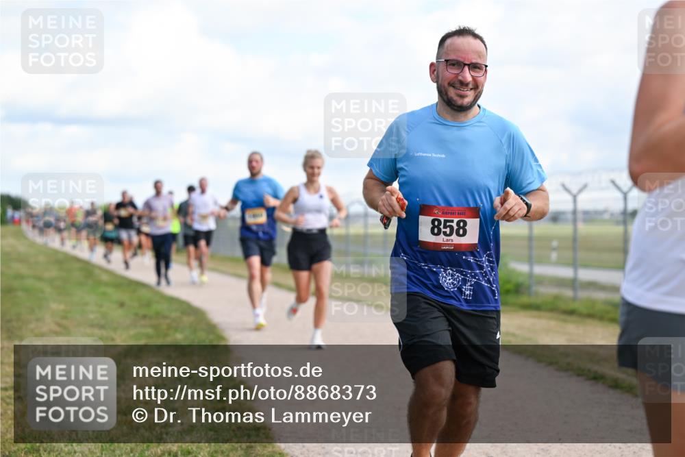 14.09.2025 - Airport Race Dr. Thomas Lammeyer http://msf.ph/oto/8868373 14.09.2025 12:12:14 Laufen 858 meine-sportfotos.de