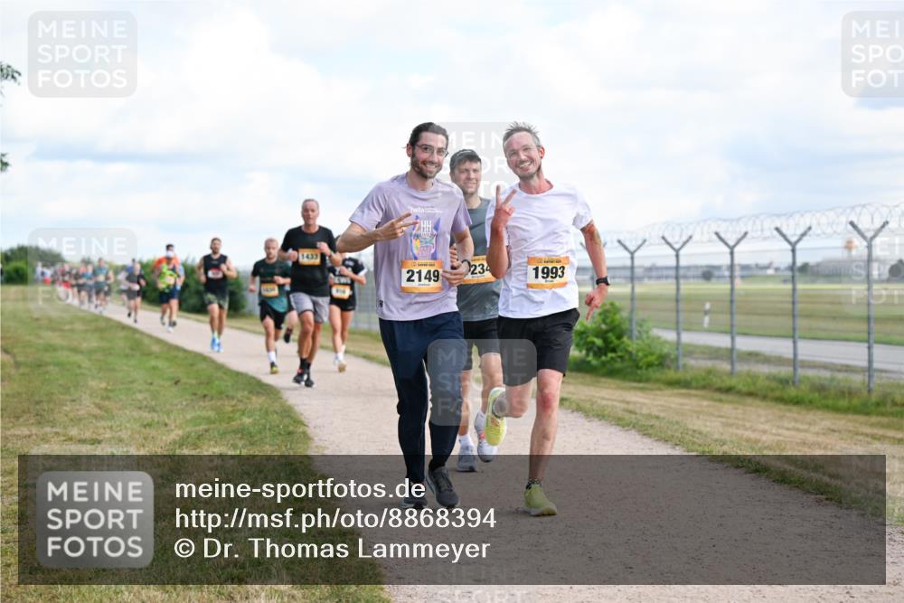 14.09.2025 - Airport Race Dr. Thomas Lammeyer http://msf.ph/oto/8868394 14.09.2025 12:12:19 Laufen 1433, 2149, 234, 1993, 2 meine-sportfotos.de