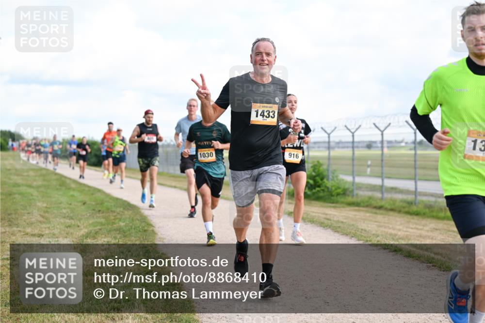 14.09.2025 - Airport Race Dr. Thomas Lammeyer http://msf.ph/oto/8868410 14.09.2025 12:12:23 Laufen 1030, 1433, 916, 13 meine-sportfotos.de