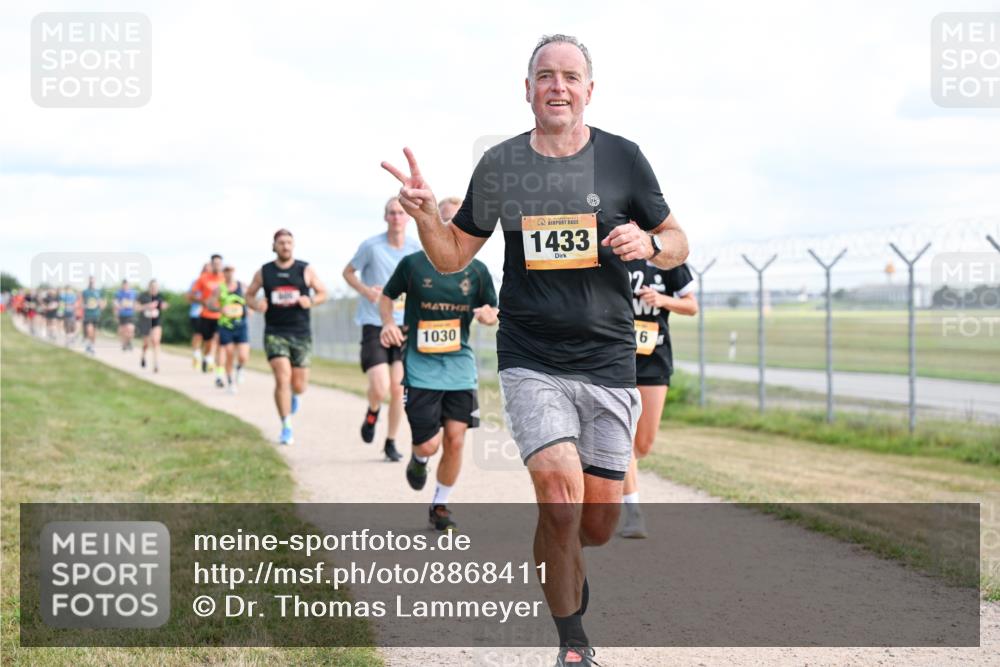 14.09.2025 - Airport Race Dr. Thomas Lammeyer http://msf.ph/oto/8868411 14.09.2025 12:12:23 Laufen 1030, 1433, 12, 6 meine-sportfotos.de