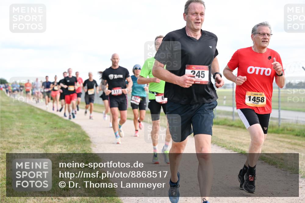 14.09.2025 - Airport Race Dr. Thomas Lammeyer http://msf.ph/oto/8868517 14.09.2025 12:12:42 Laufen 117, 245, 1458 meine-sportfotos.de