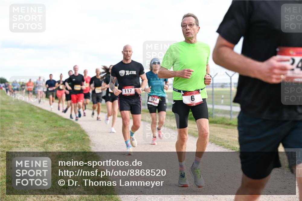 14.09.2025 - Airport Race Dr. Thomas Lammeyer http://msf.ph/oto/8868520 14.09.2025 12:12:43 Laufen 117, 2025, 704, 6, 24 meine-sportfotos.de