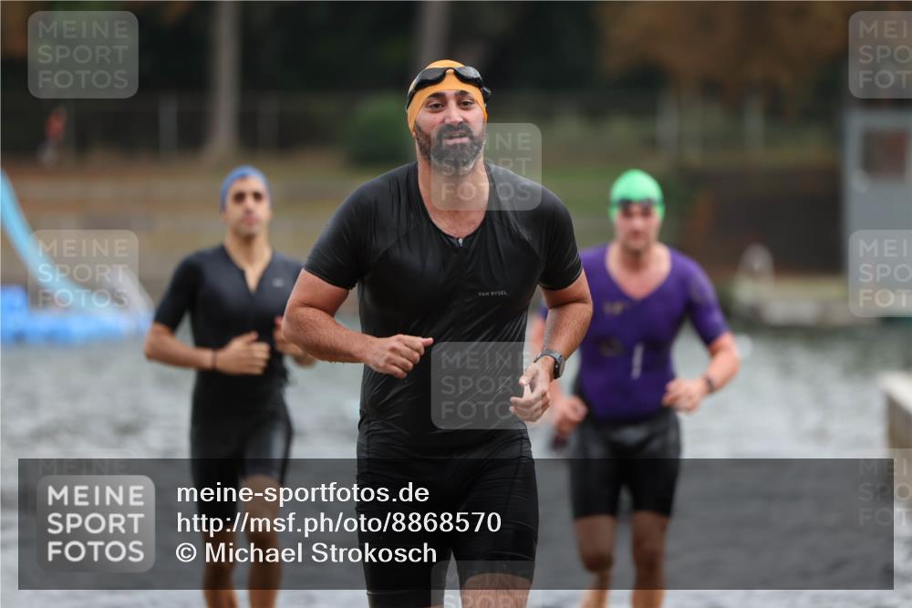 14.09.2025 - Stadtparktriathlon Michael Strokosch http://msf.ph/oto/8868570 14.09.2025 10:32:55 Schwimmen 736, 750, 776, 786, 802, 821 meine-sportfotos.de