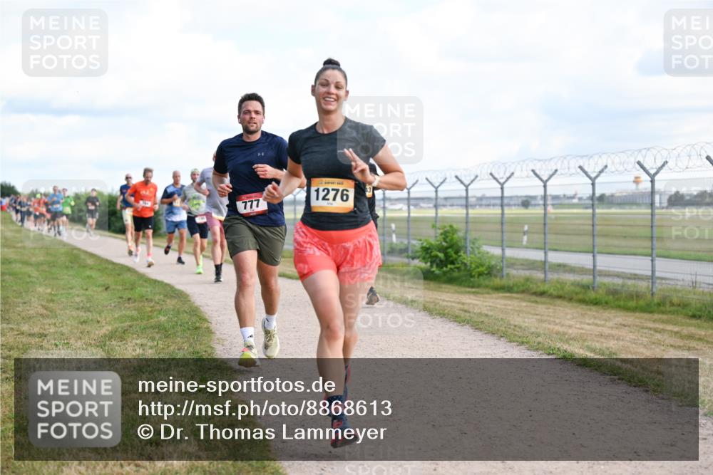14.09.2025 - Airport Race Dr. Thomas Lammeyer http://msf.ph/oto/8868613 14.09.2025 12:12:50 Laufen 777, 1276 meine-sportfotos.de