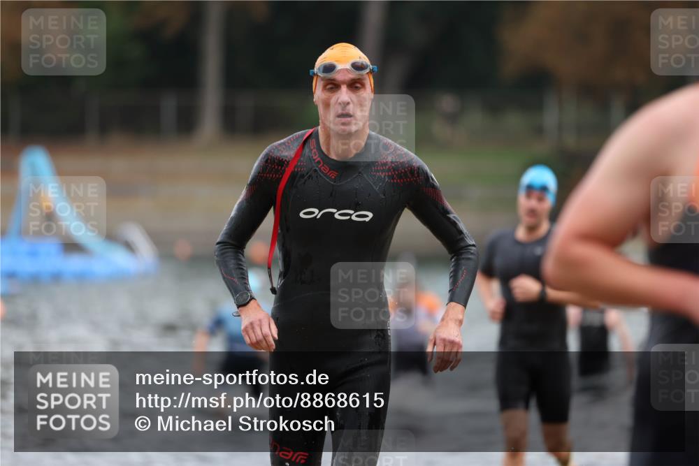 14.09.2025 - Stadtparktriathlon Michael Strokosch http://msf.ph/oto/8868615 14.09.2025 10:33:11 Schwimmen 739, 779, 787, 790, 807 meine-sportfotos.de