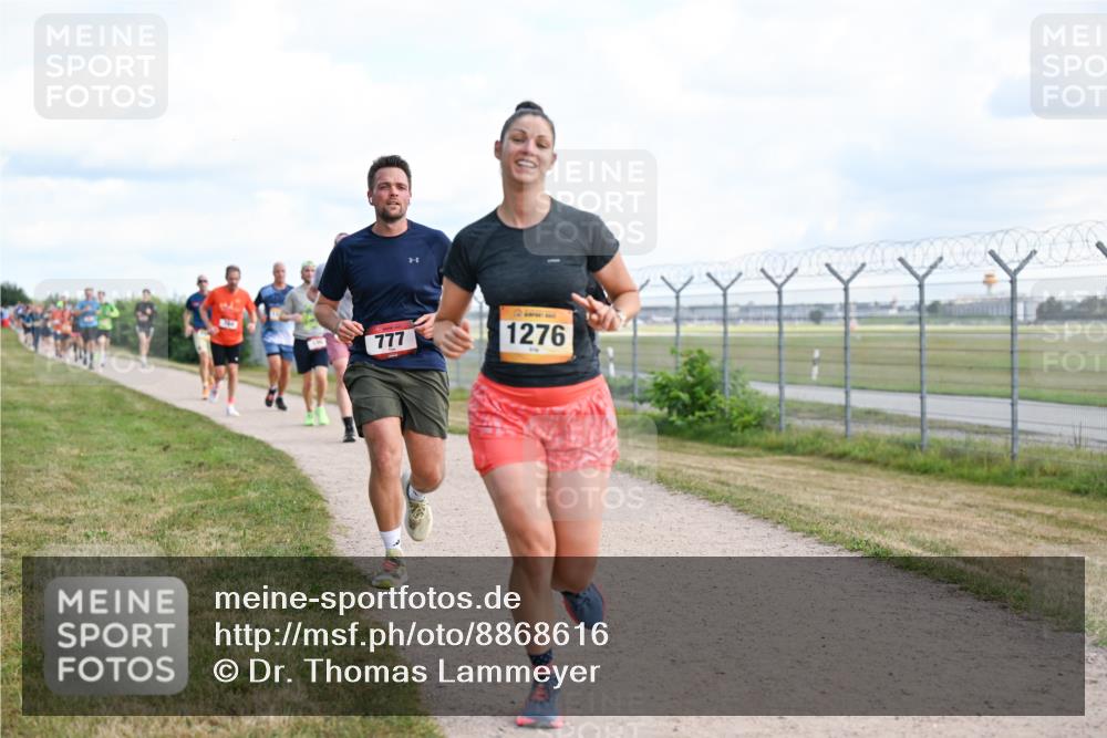 14.09.2025 - Airport Race Dr. Thomas Lammeyer http://msf.ph/oto/8868616 14.09.2025 12:12:50 Laufen 777, 1276 meine-sportfotos.de