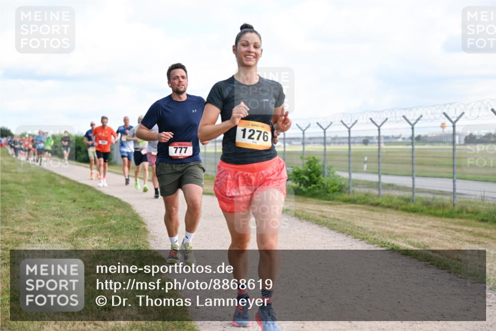 14.09.2025 - Airport Race Dr. Thomas Lammeyer http://msf.ph/oto/8868619 14.09.2025 12:12:50 Laufen 777, 1276 meine-sportfotos.de