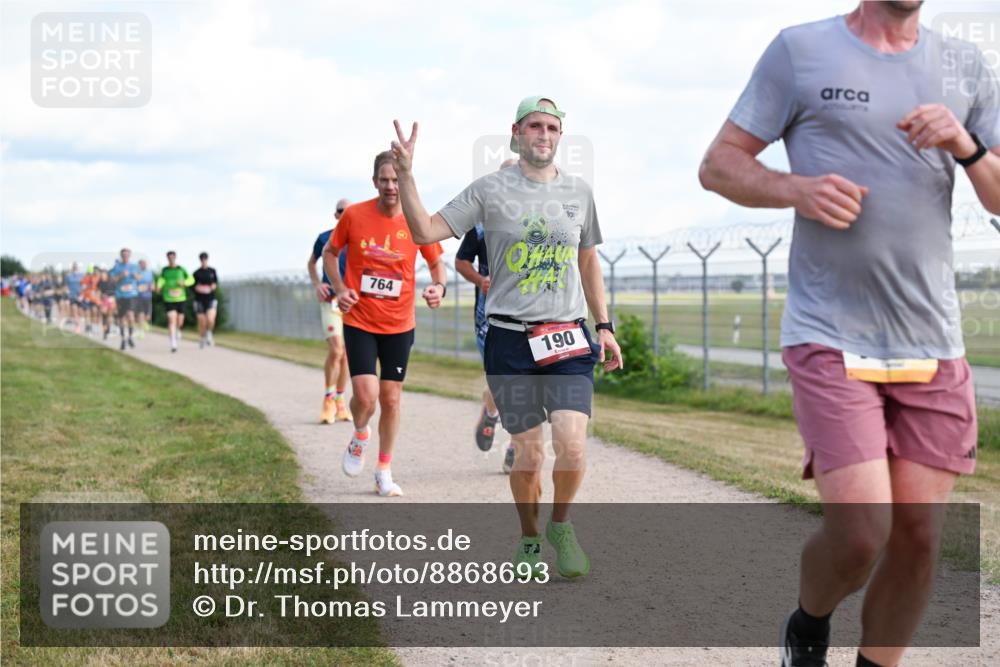 14.09.2025 - Airport Race Dr. Thomas Lammeyer http://msf.ph/oto/8868693 14.09.2025 12:12:55 Laufen 764, 10, 190 meine-sportfotos.de