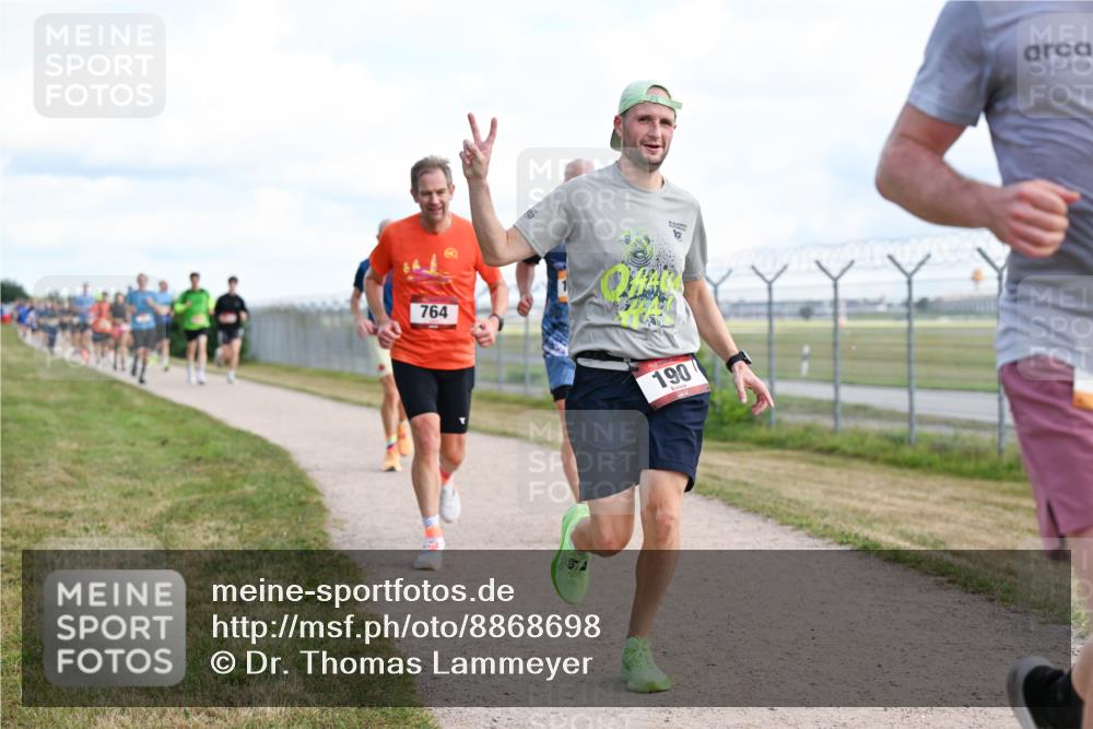 14.09.2025 - Airport Race Dr. Thomas Lammeyer http://msf.ph/oto/8868698 14.09.2025 12:12:55 Laufen 764, 19, 190 meine-sportfotos.de