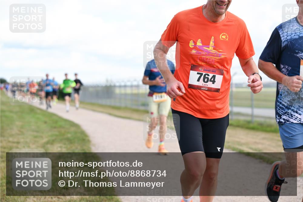 14.09.2025 - Airport Race Dr. Thomas Lammeyer http://msf.ph/oto/8868734 14.09.2025 12:12:57 Laufen 764 meine-sportfotos.de