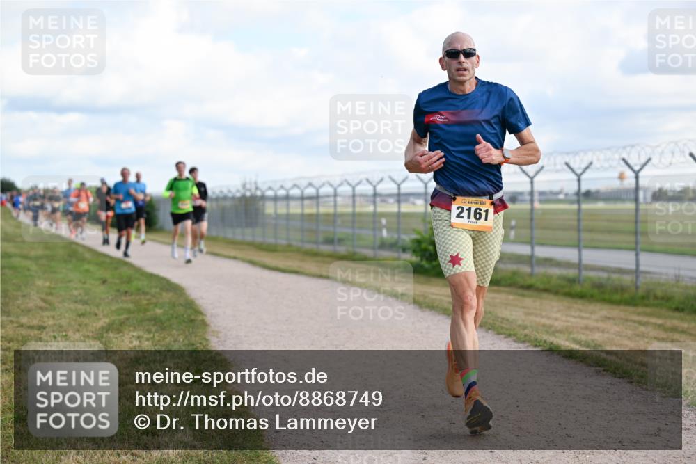 14.09.2025 - Airport Race Dr. Thomas Lammeyer http://msf.ph/oto/8868749 14.09.2025 12:12:58 Laufen 2161 meine-sportfotos.de