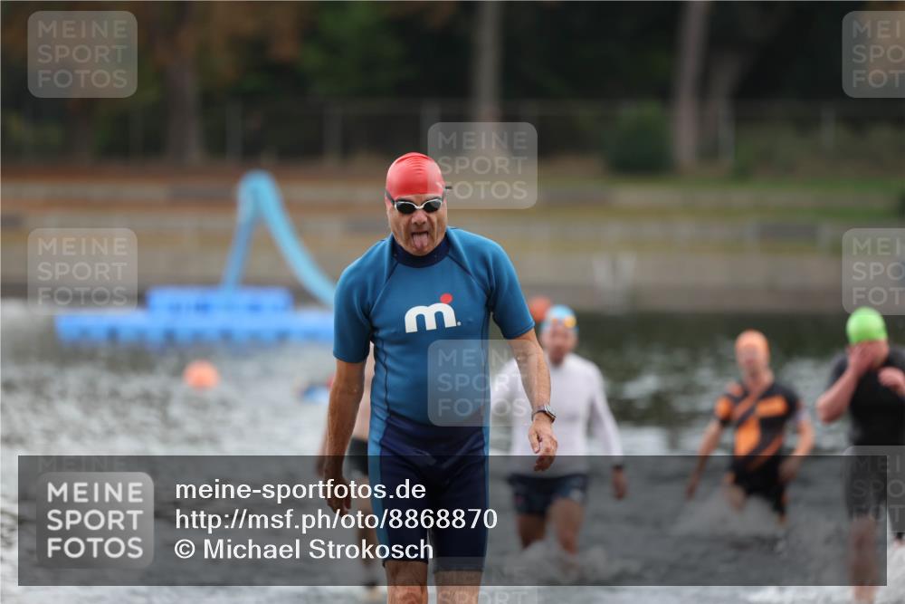 14.09.2025 - Stadtparktriathlon Michael Strokosch http://msf.ph/oto/8868870 14.09.2025 10:35:41 Schwimmen 734, 756, 775, 805, 808 meine-sportfotos.de