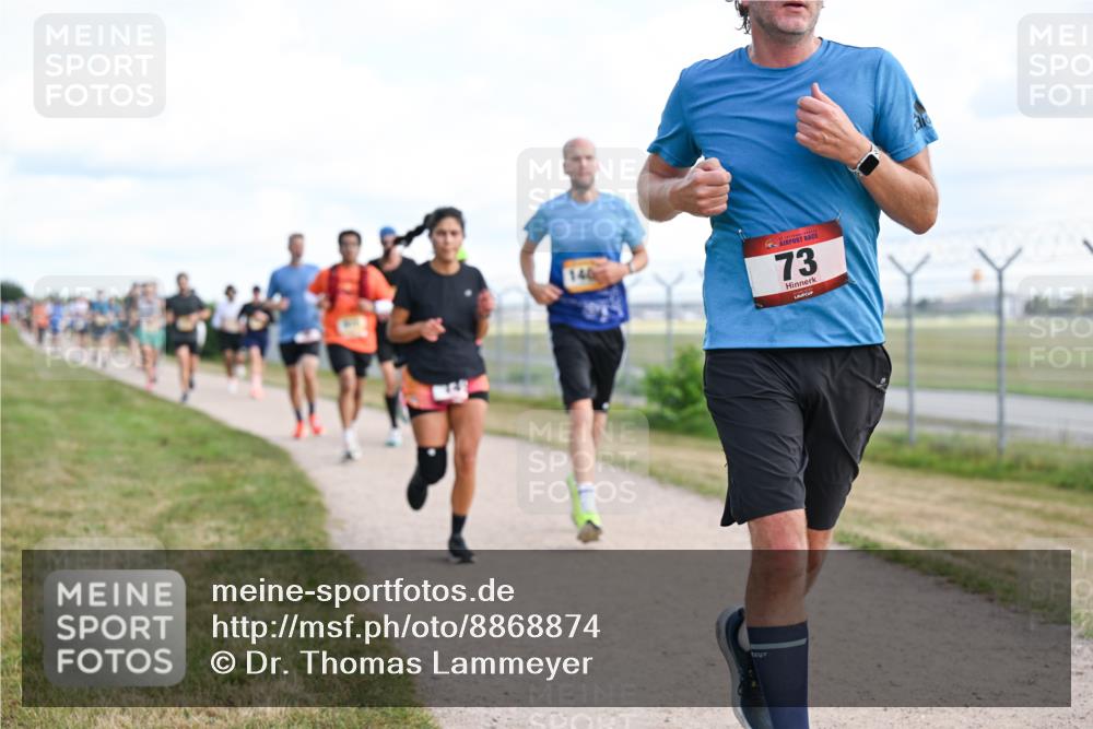 14.09.2025 - Airport Race Dr. Thomas Lammeyer http://msf.ph/oto/8868874 14.09.2025 12:13:06 Laufen 73 meine-sportfotos.de