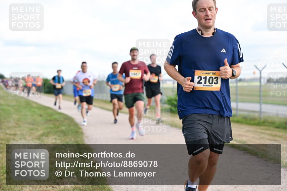 14.09.2025 - Airport Race Dr. Thomas Lammeyer http://msf.ph/oto/8869078 14.09.2025 12:13:20 Laufen 1657, 2103 meine-sportfotos.de