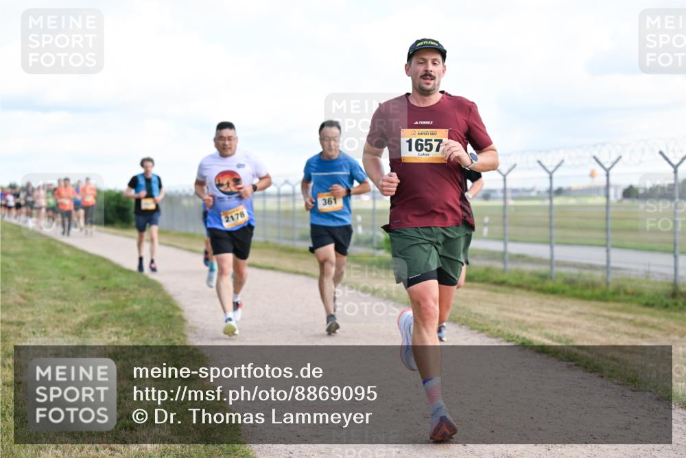 14.09.2025 - Airport Race Dr. Thomas Lammeyer http://msf.ph/oto/8869095 14.09.2025 12:13:21 Laufen 2178, 361, 1657 meine-sportfotos.de