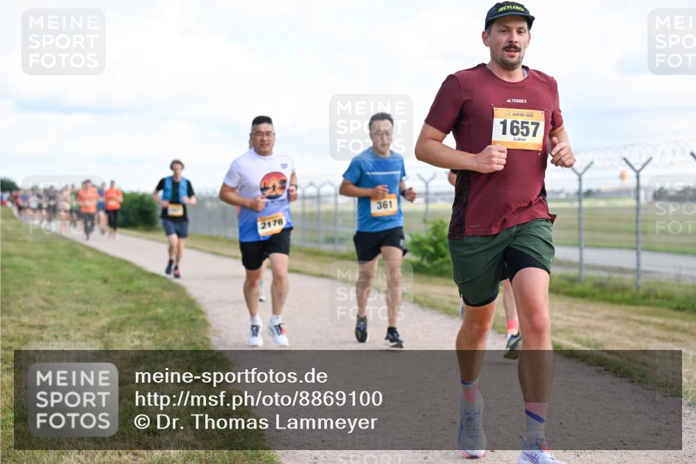 14.09.2025 - Airport Race Dr. Thomas Lammeyer http://msf.ph/oto/8869100 14.09.2025 12:13:22 Laufen 2178, 361, 1657 meine-sportfotos.de