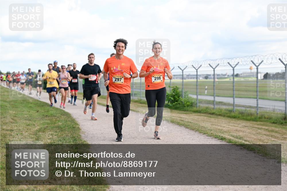 14.09.2025 - Airport Race Dr. Thomas Lammeyer http://msf.ph/oto/8869177 14.09.2025 12:13:31 Laufen 4129, 277, 297, 298 meine-sportfotos.de