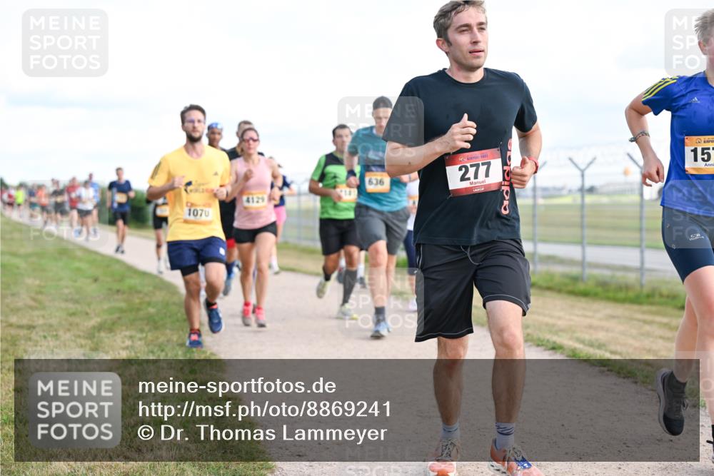 14.09.2025 - Airport Race Dr. Thomas Lammeyer http://msf.ph/oto/8869241 14.09.2025 12:13:35 Laufen 636, 4129, 1070, 277, 15, 0 meine-sportfotos.de
