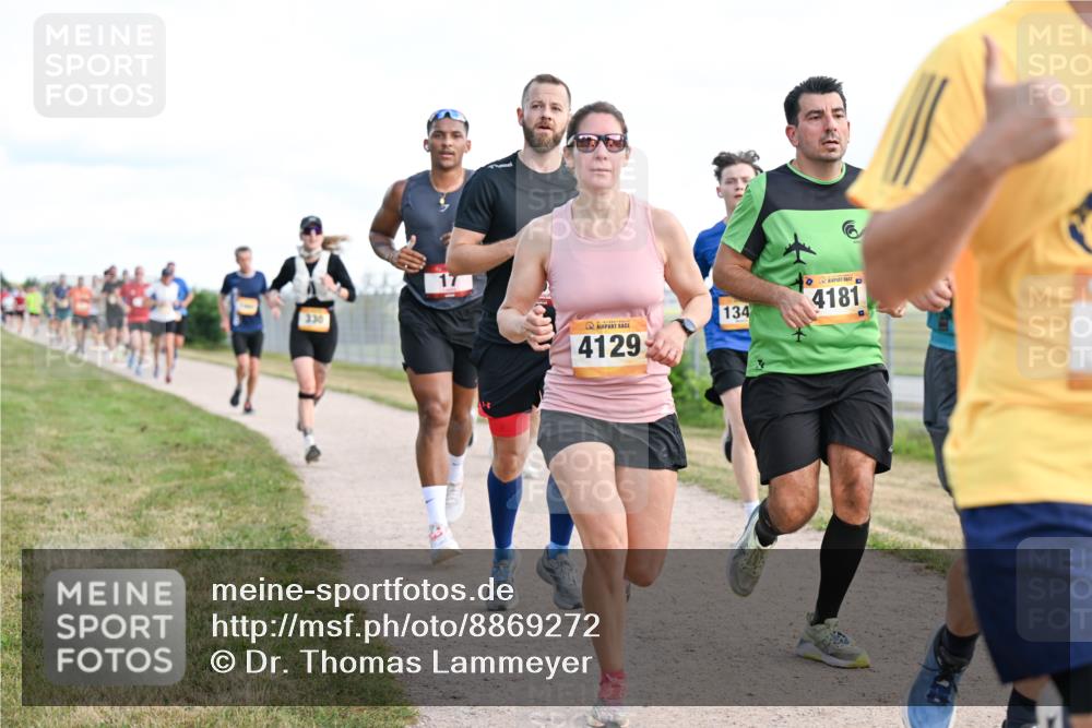 14.09.2025 - Airport Race Dr. Thomas Lammeyer http://msf.ph/oto/8869272 14.09.2025 12:13:37 Laufen 330, 4129, 134, 4181 meine-sportfotos.de