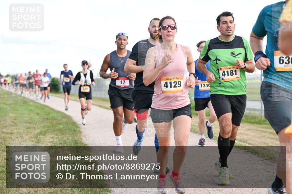 14.09.2025 - Airport Race Dr. Thomas Lammeyer http://msf.ph/oto/8869275 14.09.2025 12:13:37 Laufen 17, 330, 4129, 1346, 4181, 3, 630 meine-sportfotos.de