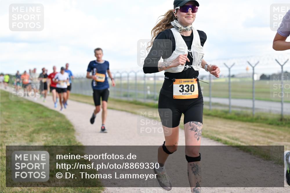 14.09.2025 - Airport Race Dr. Thomas Lammeyer http://msf.ph/oto/8869330 14.09.2025 12:13:40 Laufen 330 meine-sportfotos.de