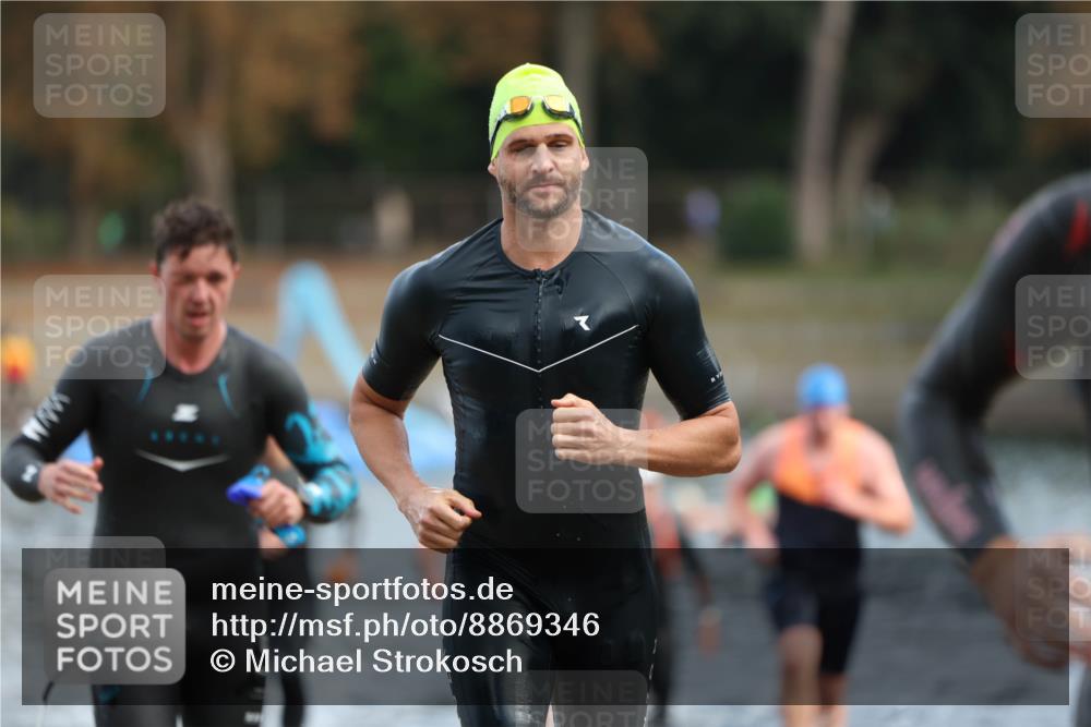 14.09.2025 - Stadtparktriathlon Michael Strokosch http://msf.ph/oto/8869346 14.09.2025 10:52:24 Schwimmen 836, 838, 839, 853, 862, 868, 886, 889, 919 meine-sportfotos.de