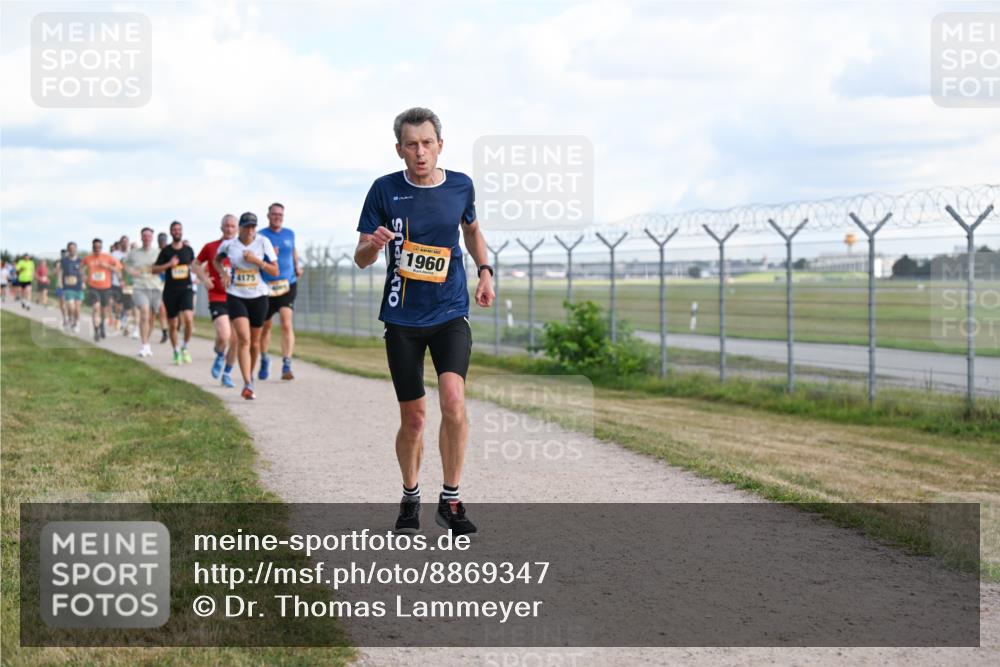 14.09.2025 - Airport Race Dr. Thomas Lammeyer http://msf.ph/oto/8869347 14.09.2025 12:13:41 Laufen 1960 meine-sportfotos.de