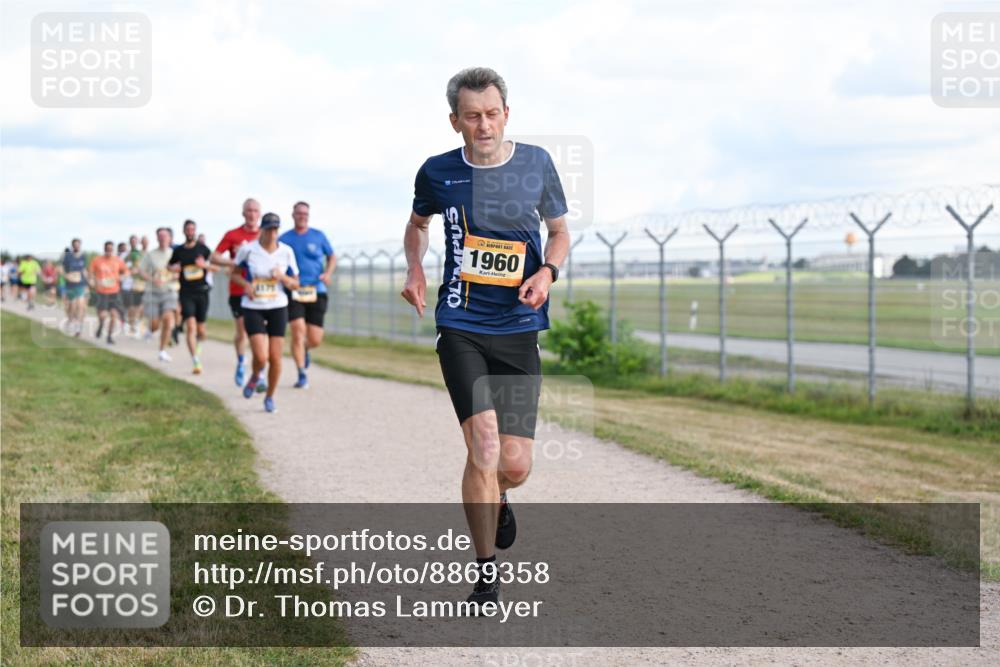14.09.2025 - Airport Race Dr. Thomas Lammeyer http://msf.ph/oto/8869358 14.09.2025 12:13:42 Laufen 1960 meine-sportfotos.de
