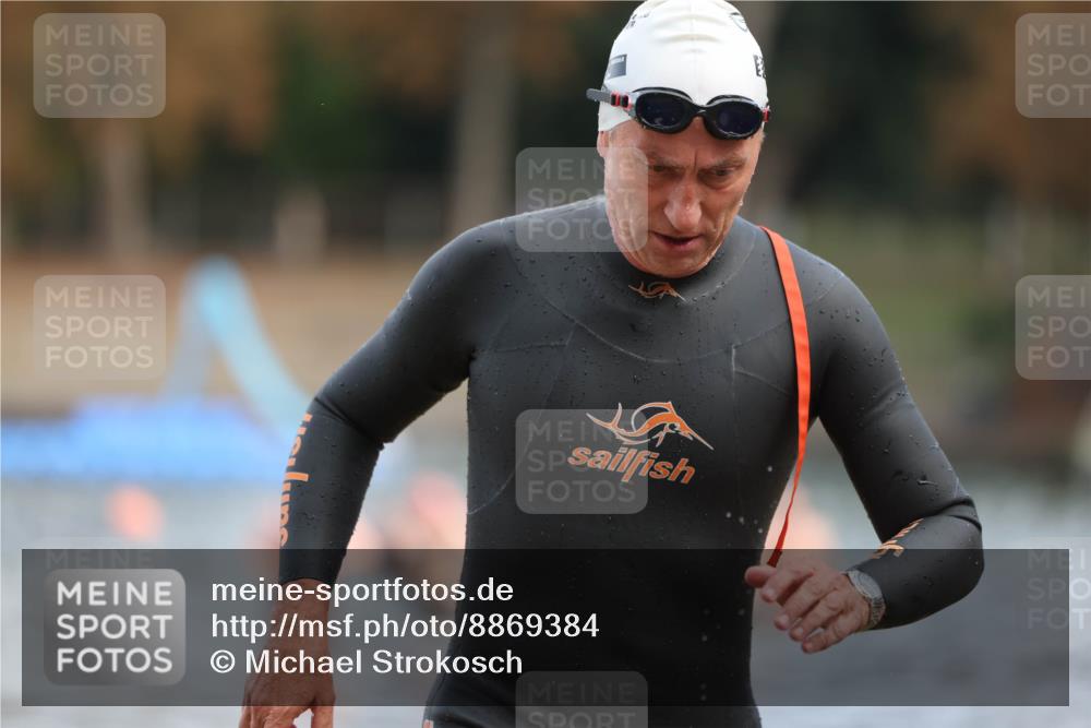 14.09.2025 - Stadtparktriathlon Michael Strokosch http://msf.ph/oto/8869384 14.09.2025 10:52:36 Schwimmen 853, 868, 918 meine-sportfotos.de