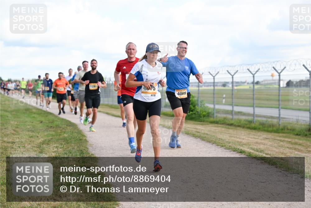 14.09.2025 - Airport Race Dr. Thomas Lammeyer http://msf.ph/oto/8869404 14.09.2025 12:13:44 Laufen 1293, 4175, 4069 meine-sportfotos.de