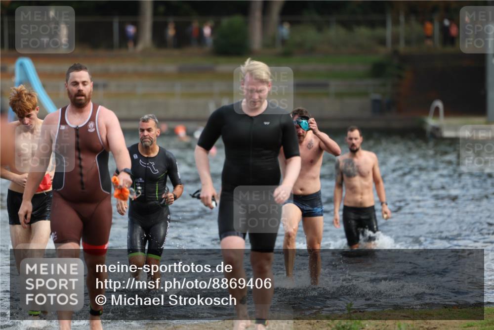 14.09.2025 - Stadtparktriathlon Michael Strokosch http://msf.ph/oto/8869406 14.09.2025 10:52:48 Schwimmen 841, 861, 870, 872, 893, 894, 918, 920 meine-sportfotos.de