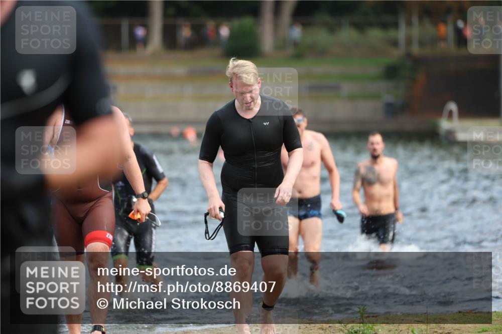 14.09.2025 - Stadtparktriathlon Michael Strokosch http://msf.ph/oto/8869407 14.09.2025 10:52:48 Schwimmen 841, 861, 870, 872, 893, 894, 918, 920 meine-sportfotos.de