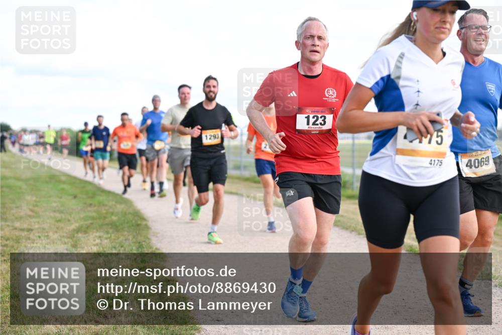 14.09.2025 - Airport Race Dr. Thomas Lammeyer http://msf.ph/oto/8869430 14.09.2025 12:13:46 Laufen 1293, 123, 175, 4175, 4069 meine-sportfotos.de