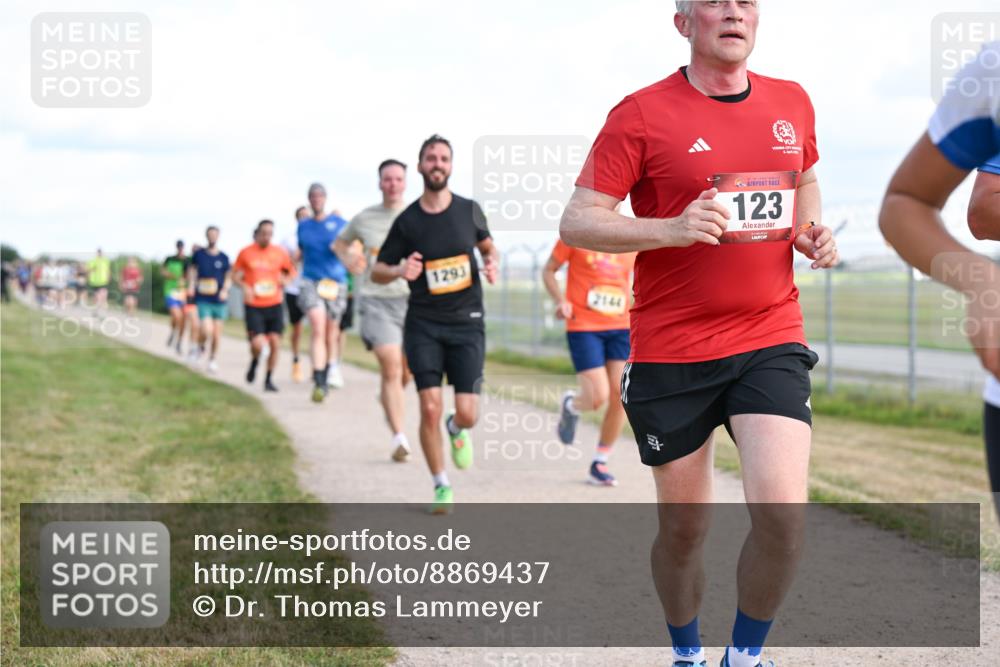 14.09.2025 - Airport Race Dr. Thomas Lammeyer http://msf.ph/oto/8869437 14.09.2025 12:13:46 Laufen 1293, 2144, 123 meine-sportfotos.de