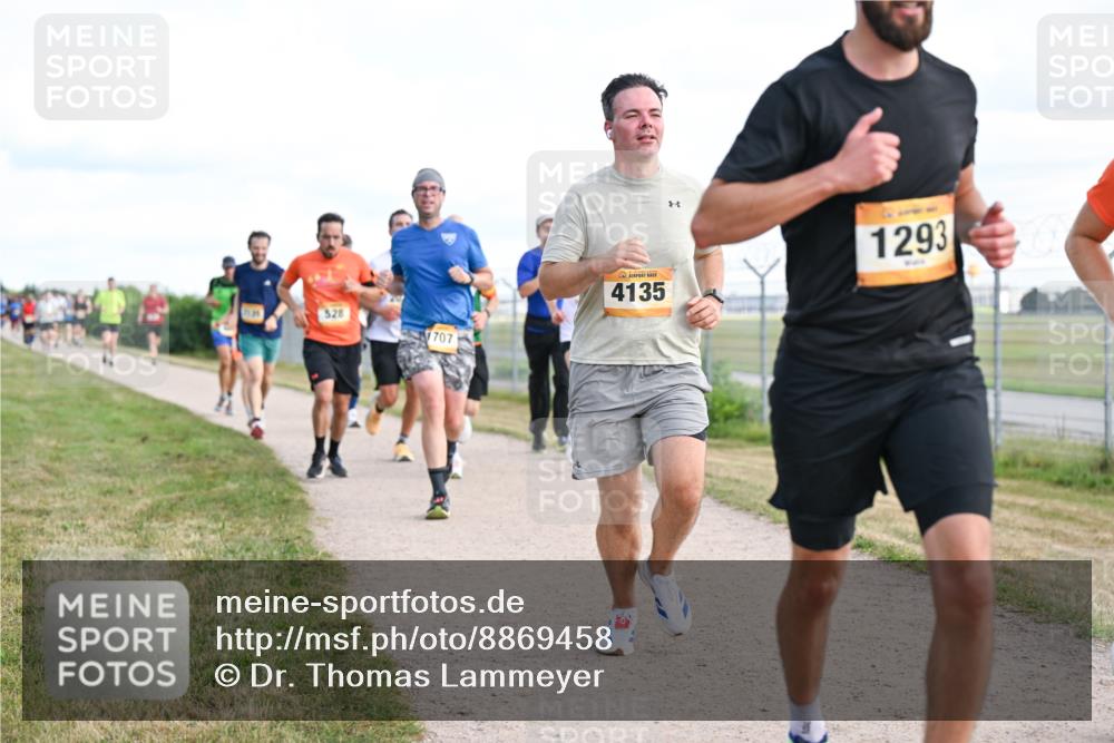 14.09.2025 - Airport Race Dr. Thomas Lammeyer http://msf.ph/oto/8869458 14.09.2025 12:13:48 Laufen 528, 707, 4135, 1293 meine-sportfotos.de