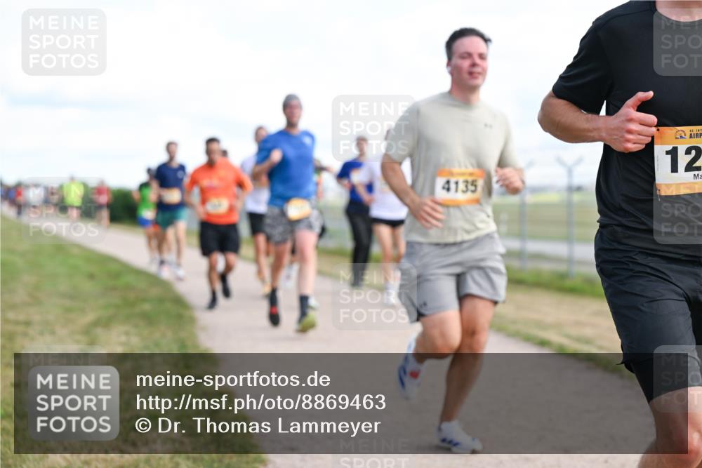 14.09.2025 - Airport Race Dr. Thomas Lammeyer http://msf.ph/oto/8869463 14.09.2025 12:13:48 Laufen 4135, 42, 12 meine-sportfotos.de