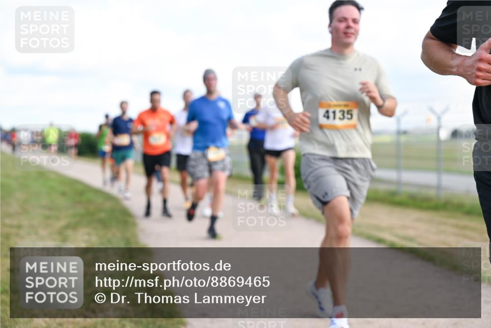 14.09.2025 - Airport Race Dr. Thomas Lammeyer http://msf.ph/oto/8869465 14.09.2025 12:13:48 Laufen 4135 meine-sportfotos.de