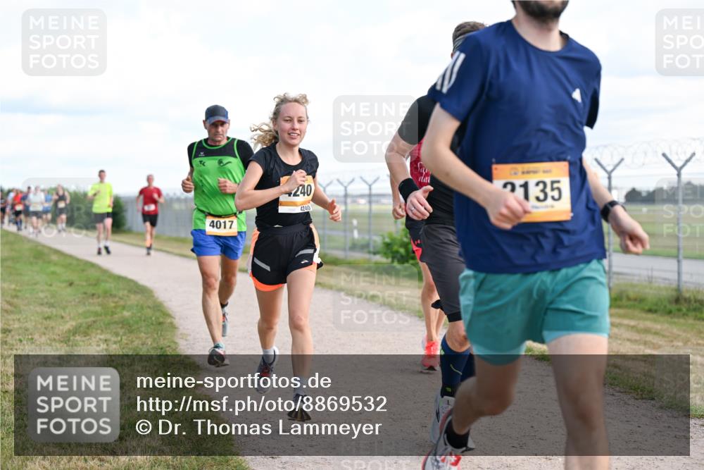 14.09.2025 - Airport Race Dr. Thomas Lammeyer http://msf.ph/oto/8869532 14.09.2025 12:13:52 Laufen 4017, 240, 4240, 2135 meine-sportfotos.de