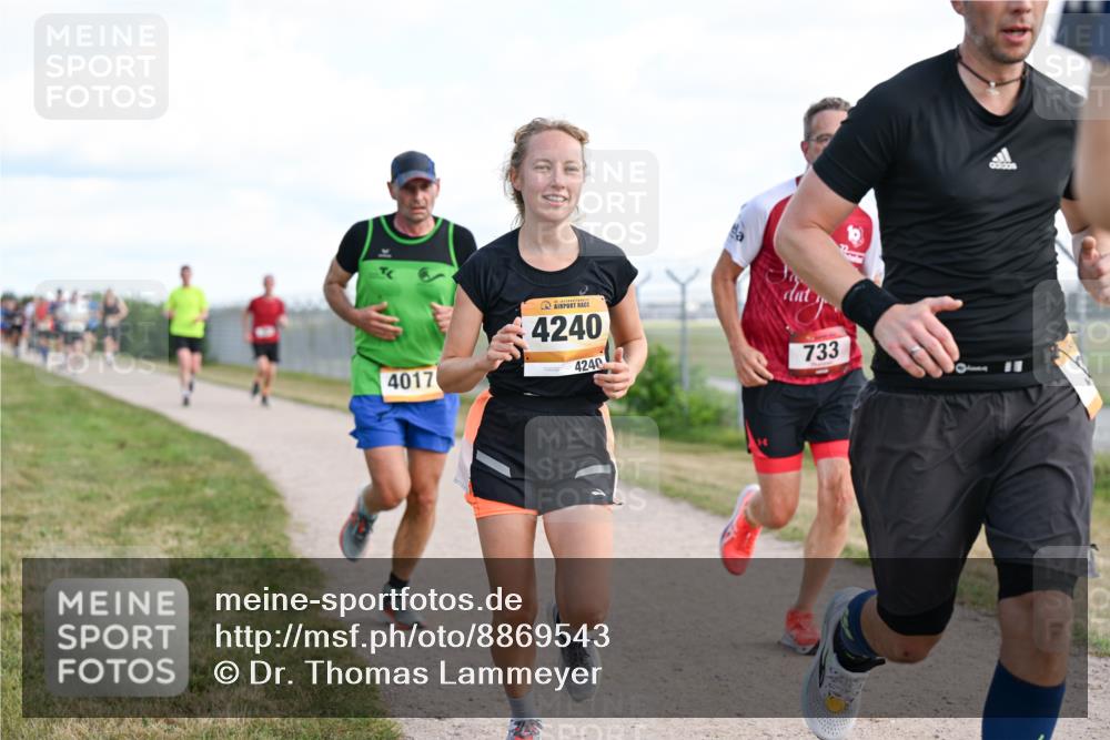 14.09.2025 - Airport Race Dr. Thomas Lammeyer http://msf.ph/oto/8869543 14.09.2025 12:13:53 Laufen 4017, 4240, 4240, 733 meine-sportfotos.de