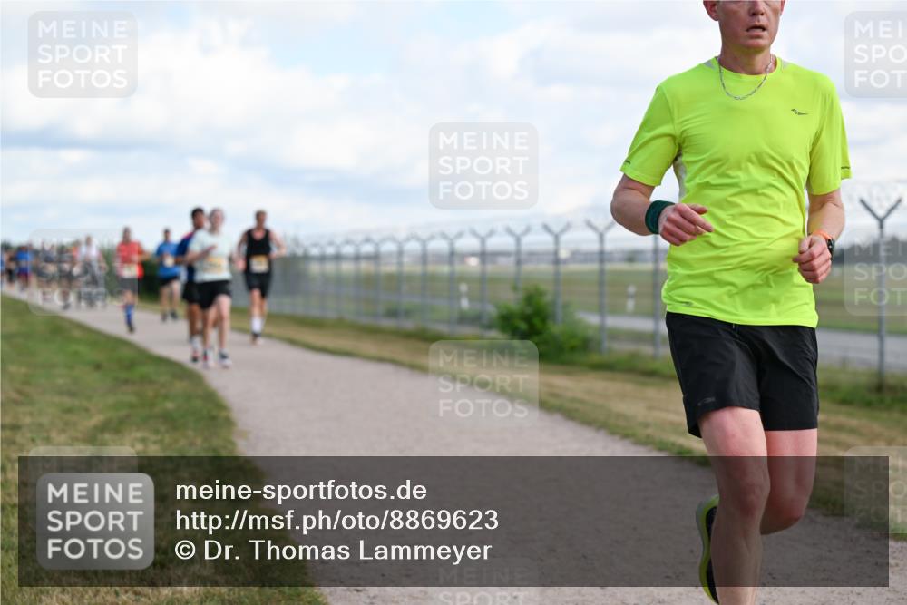 14.09.2025 - Airport Race Dr. Thomas Lammeyer http://msf.ph/oto/8869623 14.09.2025 12:14:01 Laufen  meine-sportfotos.de